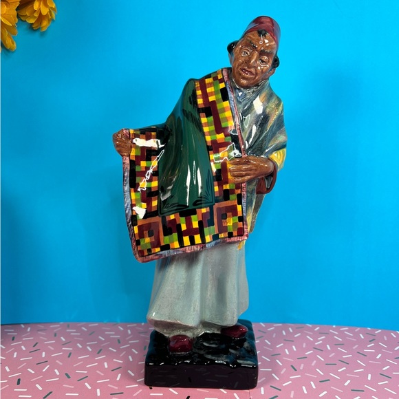 Royal Doulton Vintage Figurine “The Carpet Seller” HN 1464 Excellent Condition - Picture 1 of 16